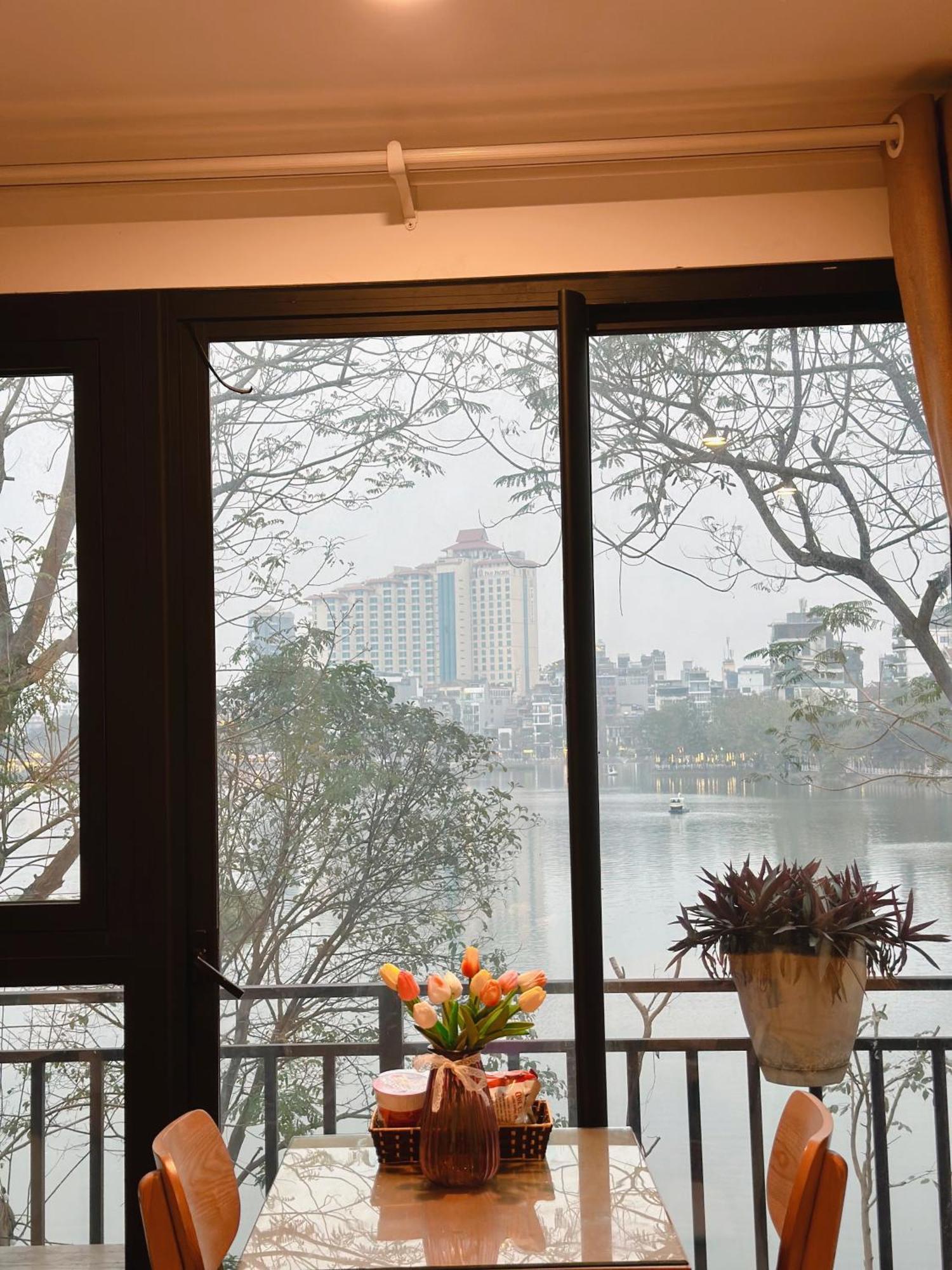 Windy Lakeview Studio Ha Noi Hanói Exterior foto